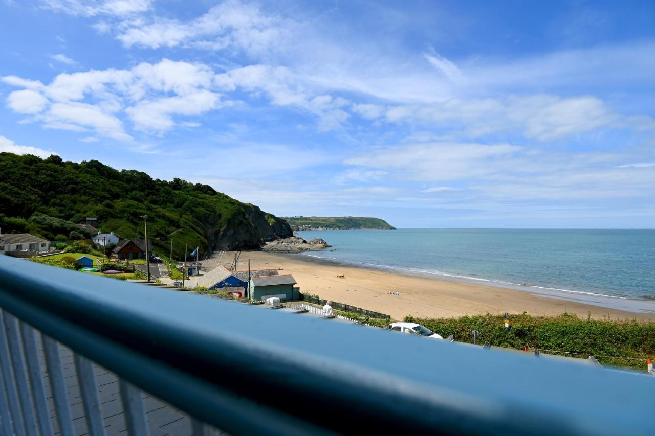 Ship Inn Aberporth Exterior photo